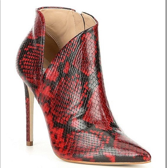Steve Madden Decoy Dress Bootie Red 